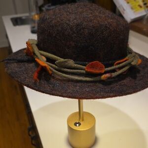 Chic Felt Hat with Colorful Accents